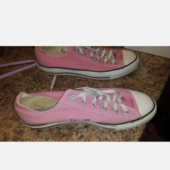 Pink All Star Converse Sz Mens 7.5 Womens 9 - Picture 1 of 5